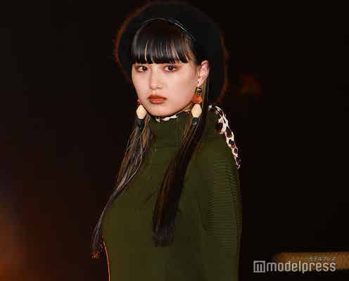 「仮面ライダーゼロワン」イズ役・鶴嶋乃愛(のあにゃん)、ドーリーフェイス際立つ秋コーデ<GirlsAward 2019 A/W>