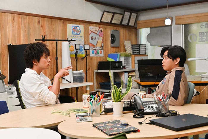 北村匠海、千葉雄大「星降る夜に」第3話(C)テレビ朝日