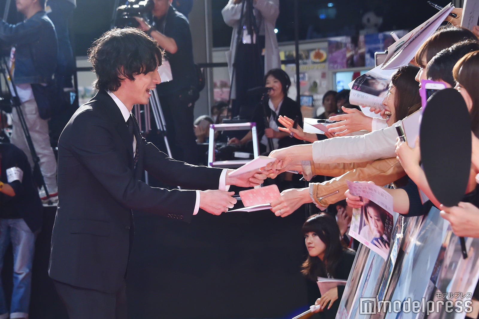 坂口健太郎（C）モデルプレス