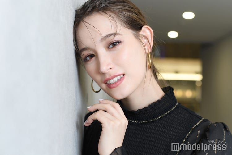 画像15 15 トラウデン直美 コメンテーターを始めてぶち当たった壁 すごく悩んだし辞めたいと思った Snsとの向き合い方も語る 1stフォトブック のらりとらり インタビュー モデルプレス 画像15 15 トラウデン直美 コメンテーターを始めてぶち当たった壁 すごく悩んだし辞めたいと思った Snsとの向き合い方も語る 1stフォトブック のらりとらり インタビュー モデルプレス