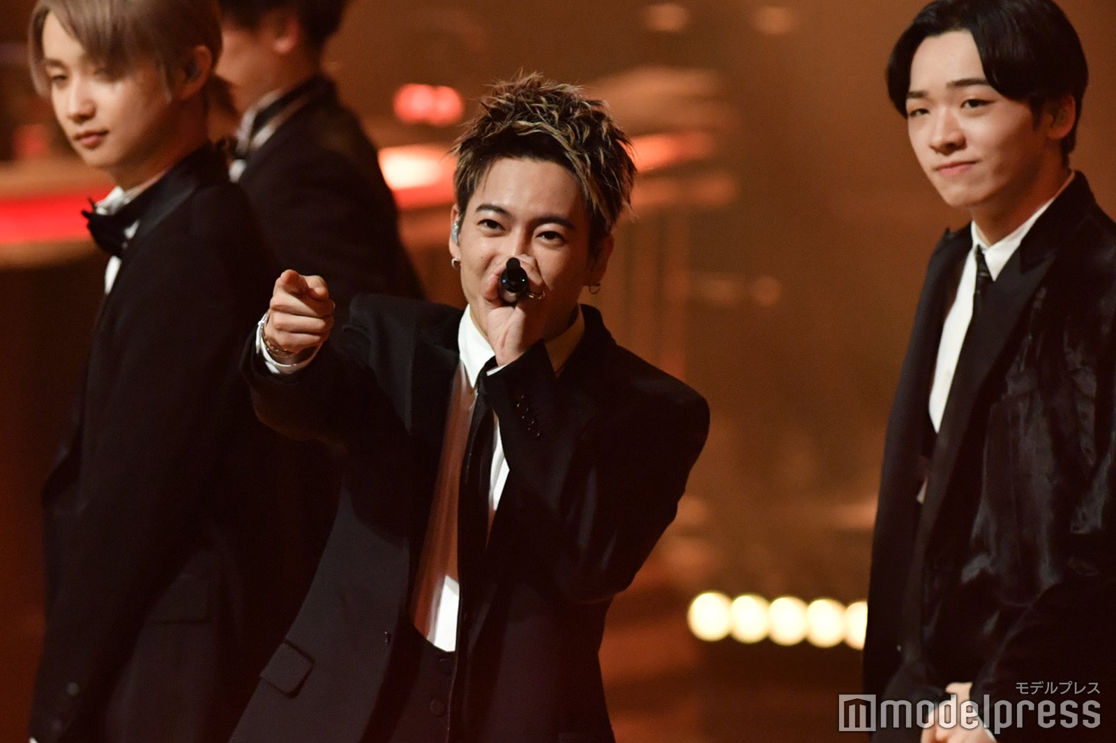 （C）モデルプレス