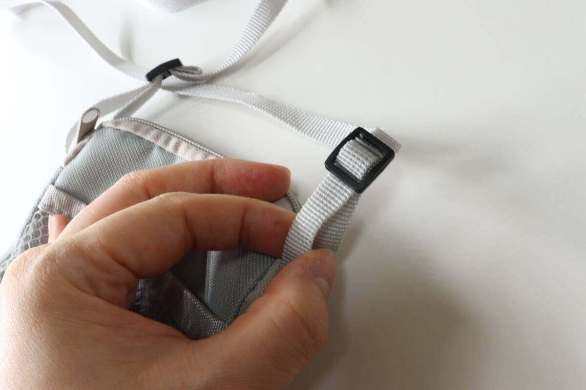 メッシュポケット付パスポートケース