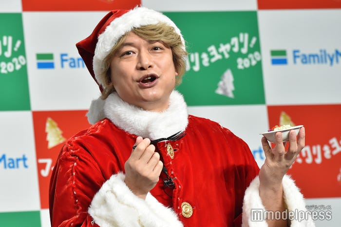 香取慎吾「ケーキうまいっ!」 (C)モデルプレス