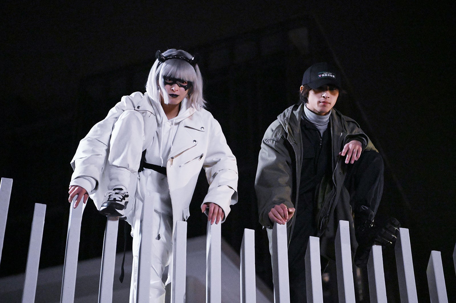 清野菜名、横浜流星／「シロでもクロでもない世界で、パンダは笑う。」より（C）日本テレビ