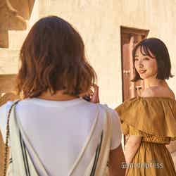 土色の壁がドバイらしさ満点のアル・ファヒディ歴史地区(C)モデルプレス