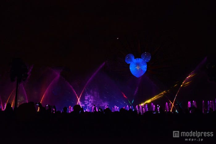 新エンターテイメント「ワールド・オブ・カラー:セレブレイト!ワンダフル・ワールド・オブ・ウォルト・ディズニー」