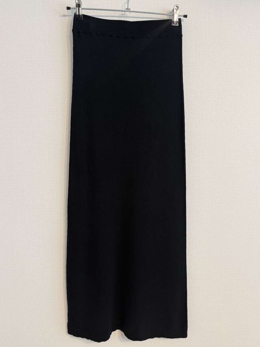 カレンソロジー　コットンリブタイトスカート　ブラック