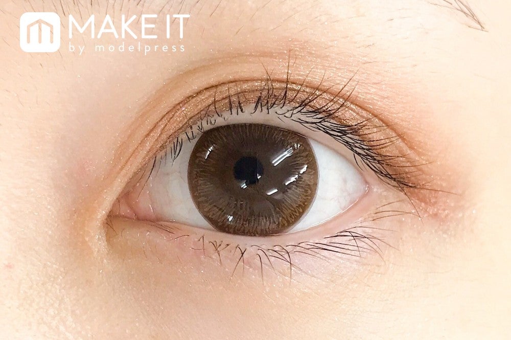 キャンメイク／ロイヤルパールアイズ／01 シュガーブラウン 使用 (C)メイクイット