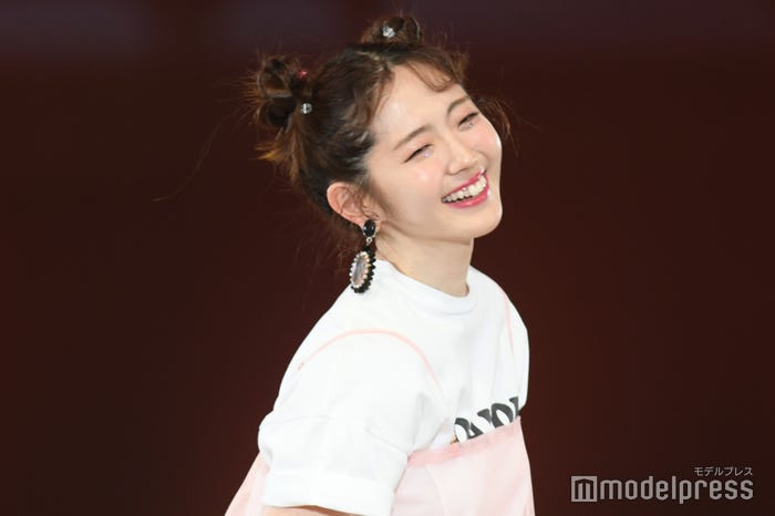 鈴木愛理(C)モデルプレス