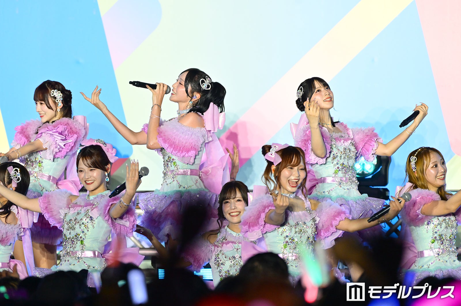 ＝LOVE（C）モデルプレス