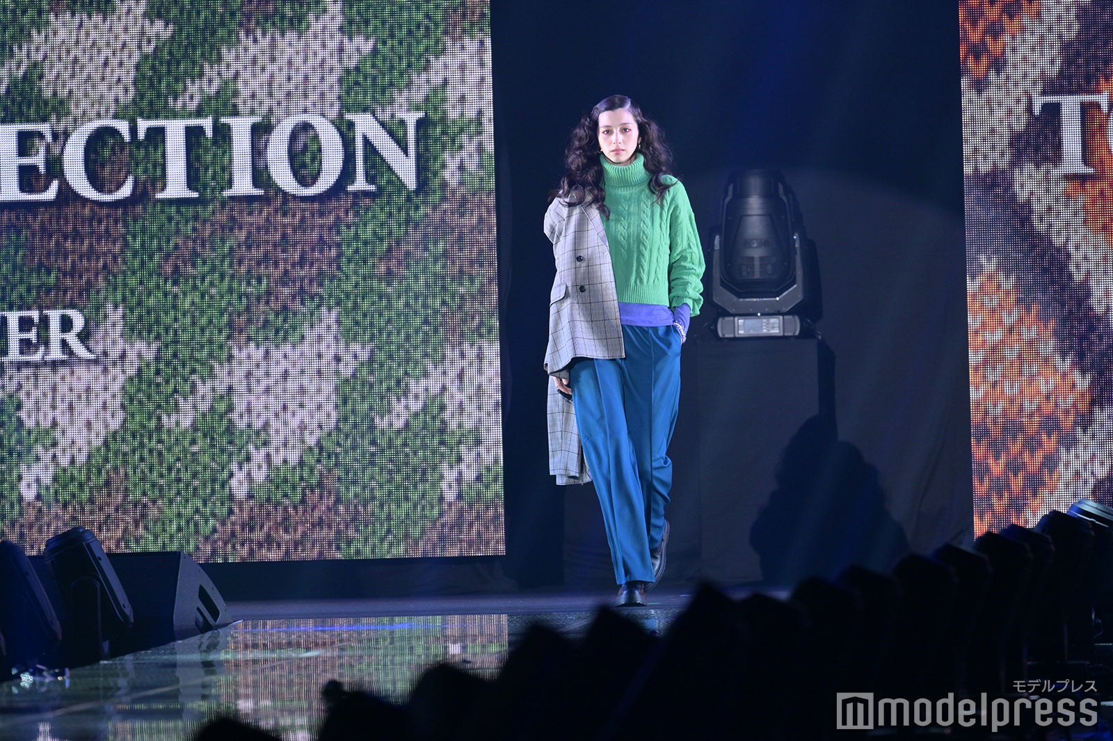 （C）モデルプレス