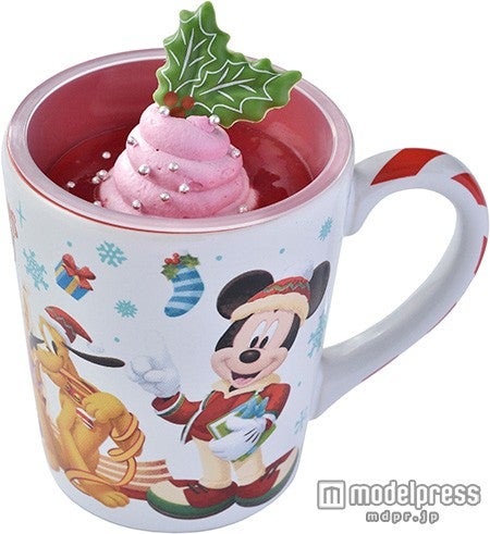 TDL：ホワイトチョコレート＆ピスタチオのムース、スーベニアカップ付き（C）Disney