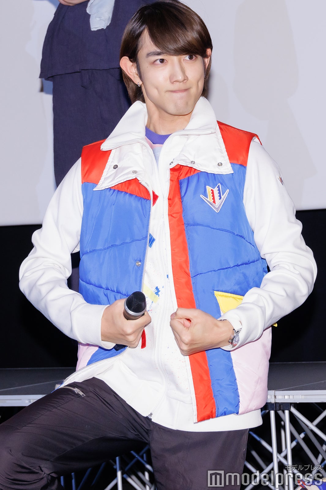 アピールする駒木根葵汰（C）モデルプレス