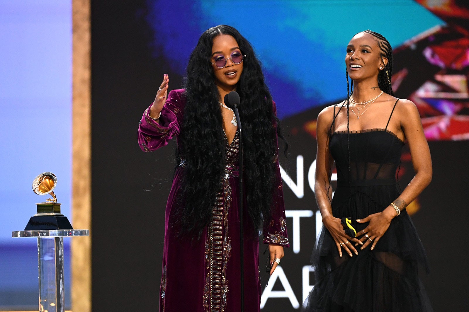 H.E.R.＆ティアラ・トーマス／Photo by Getty Images