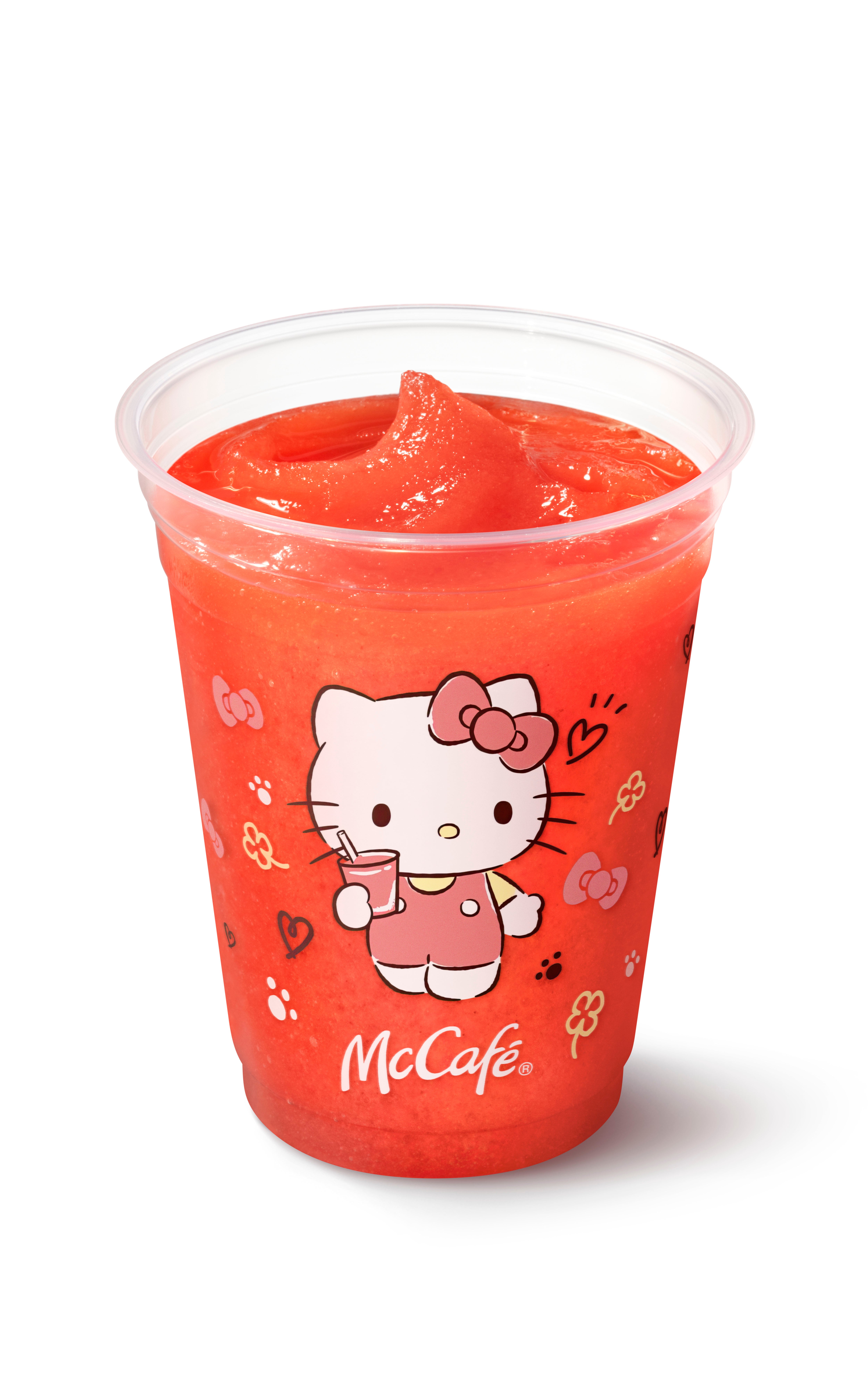 ハローキティのジューシーいちごスムージー（提供写真）