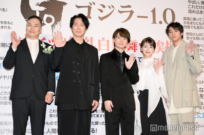 田中美央、佐々木蔵之介、神木隆之介、浜辺美波、山田裕貴(C)モデルプレス