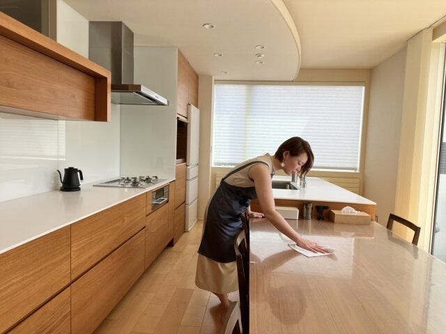 掃除と片付けを同時にやろうとする 掃除と片付けを同時にやろうとする