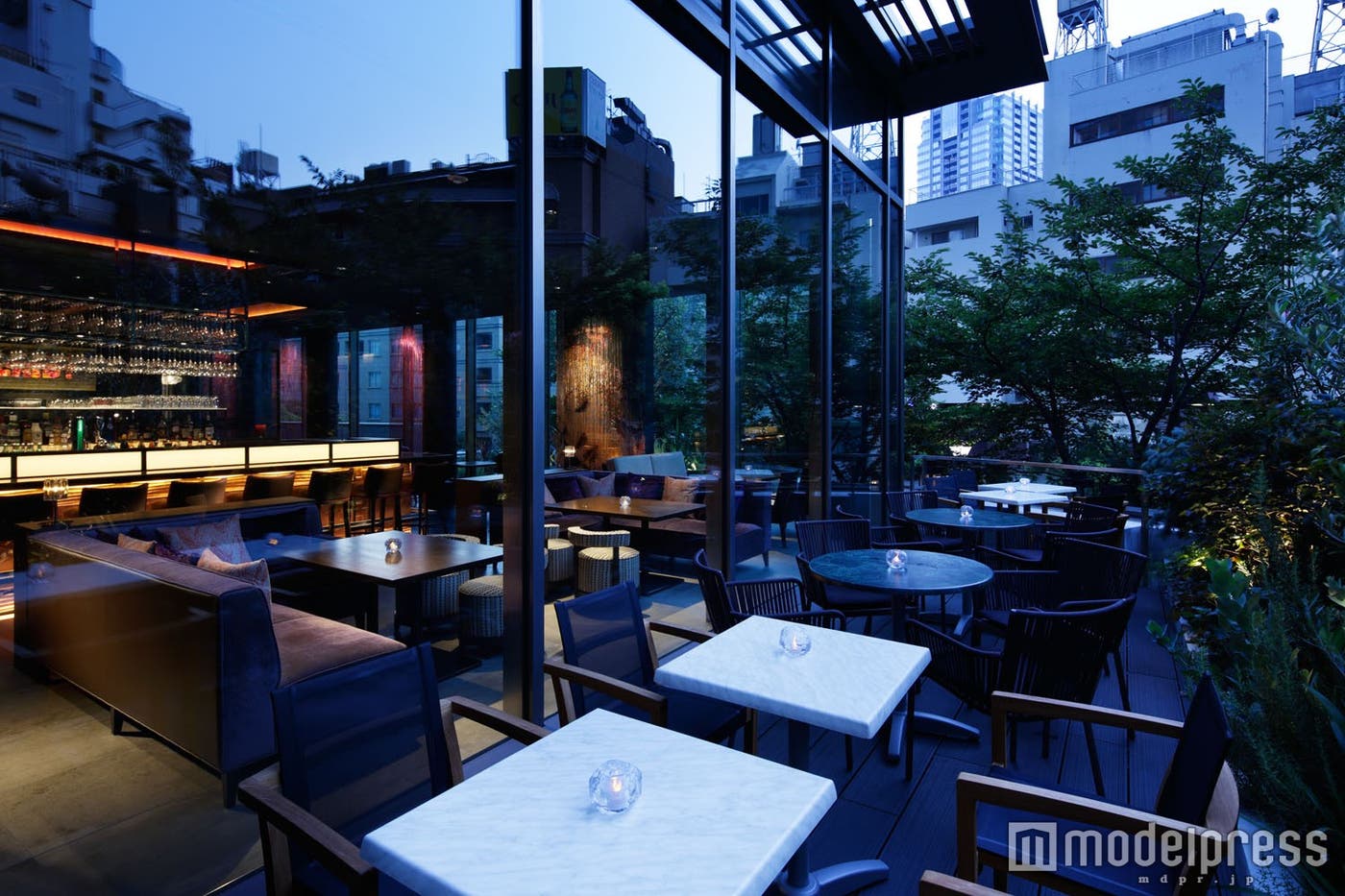 「GENIE'S TOKYO」テラス席