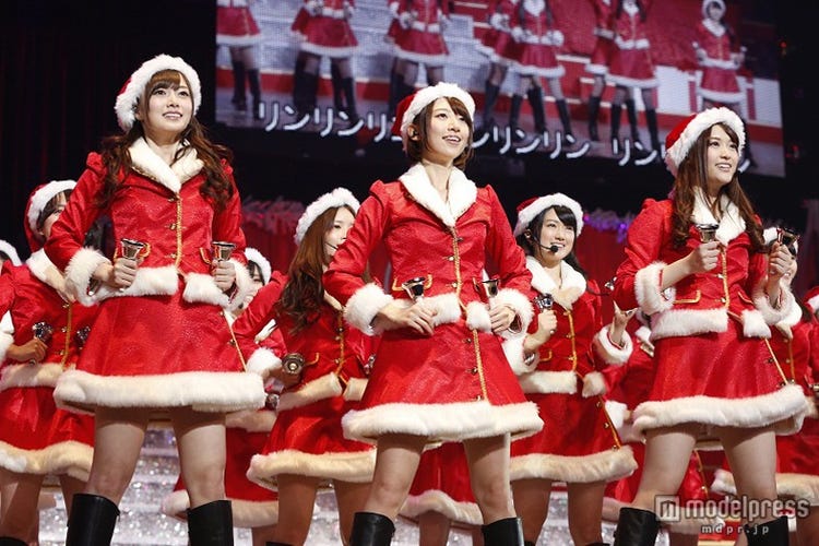 乃木坂46白石麻衣ら ミニスカサンタでクリスマスパーティー モデルプレス 乃木坂46白石麻衣ら ミニスカサンタでクリスマスパーティー モデルプレス
