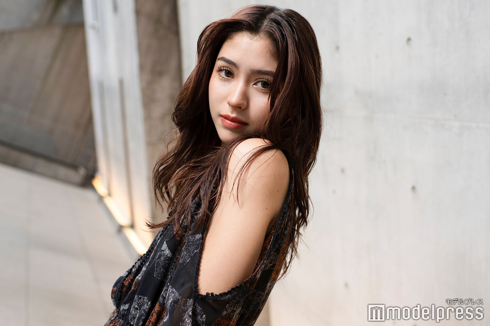 新音（C）モデルプレス