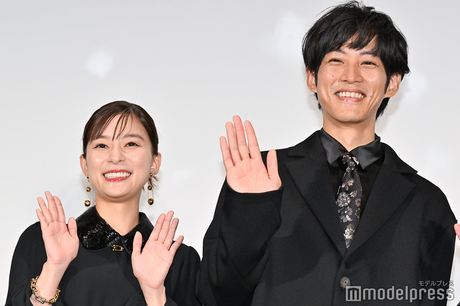 芳根京子、松坂桃李（C）モデルプレス