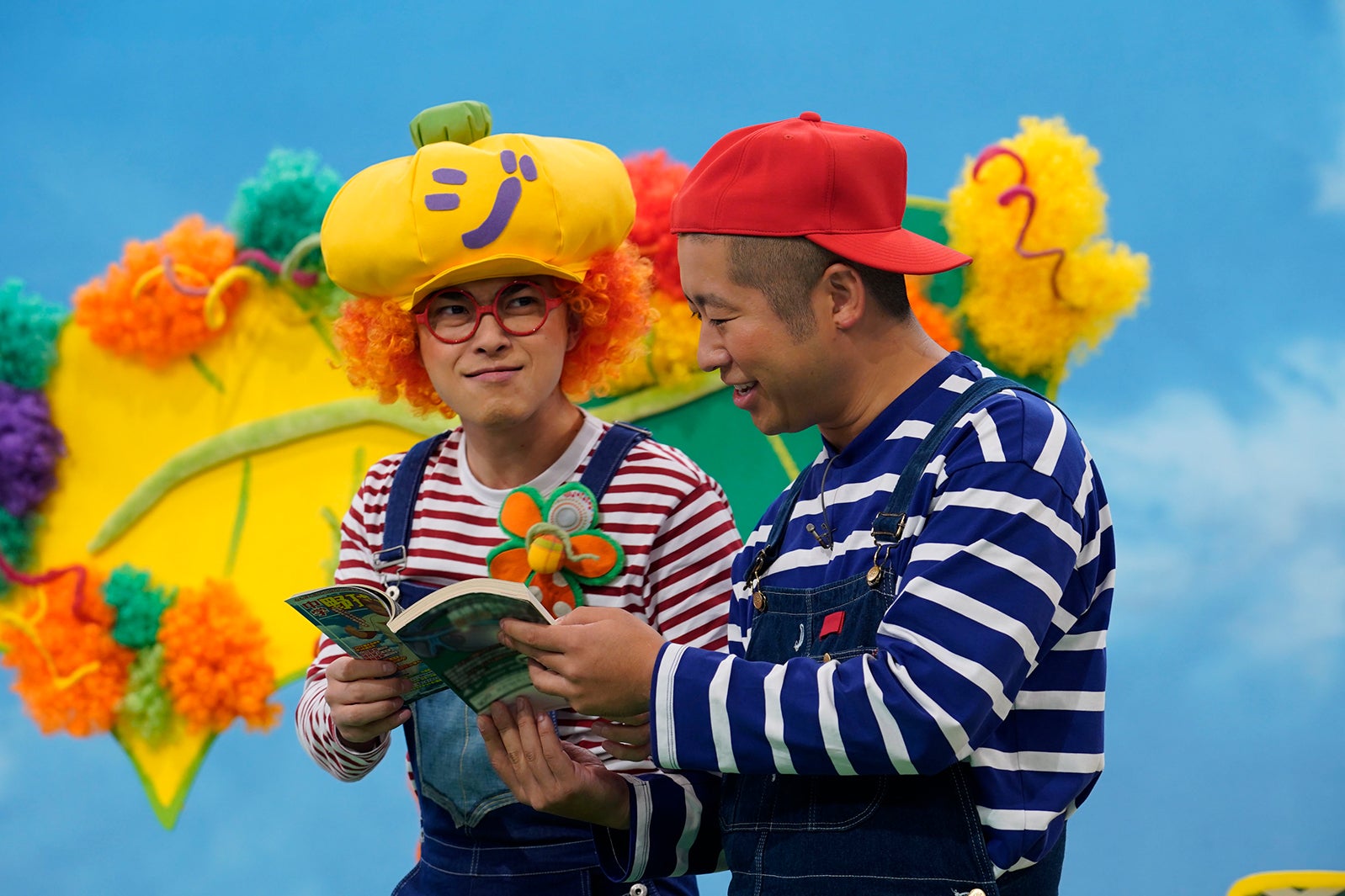 勝地涼、澤部佑「ジミーとふしぎな雑誌たち」（提供写真）