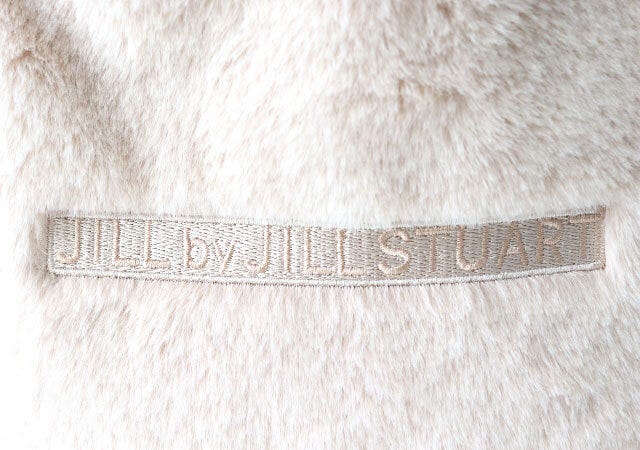 宝島社雑誌付録sweet12月号のジルスチュアートのファーバッグ＆ハートポーチチャーム3