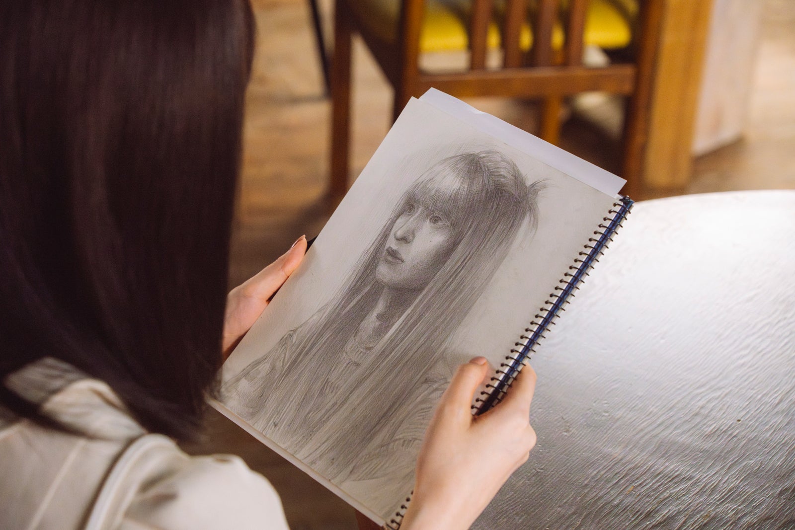 「顔に泥を塗る」第8話より（C）テレビ朝日