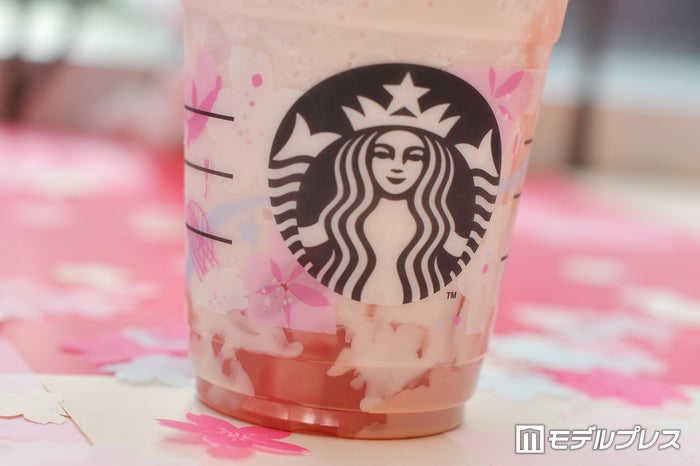 透明感のあるゼリーはぷるぷるでフルーティー （C）ビューティーガール