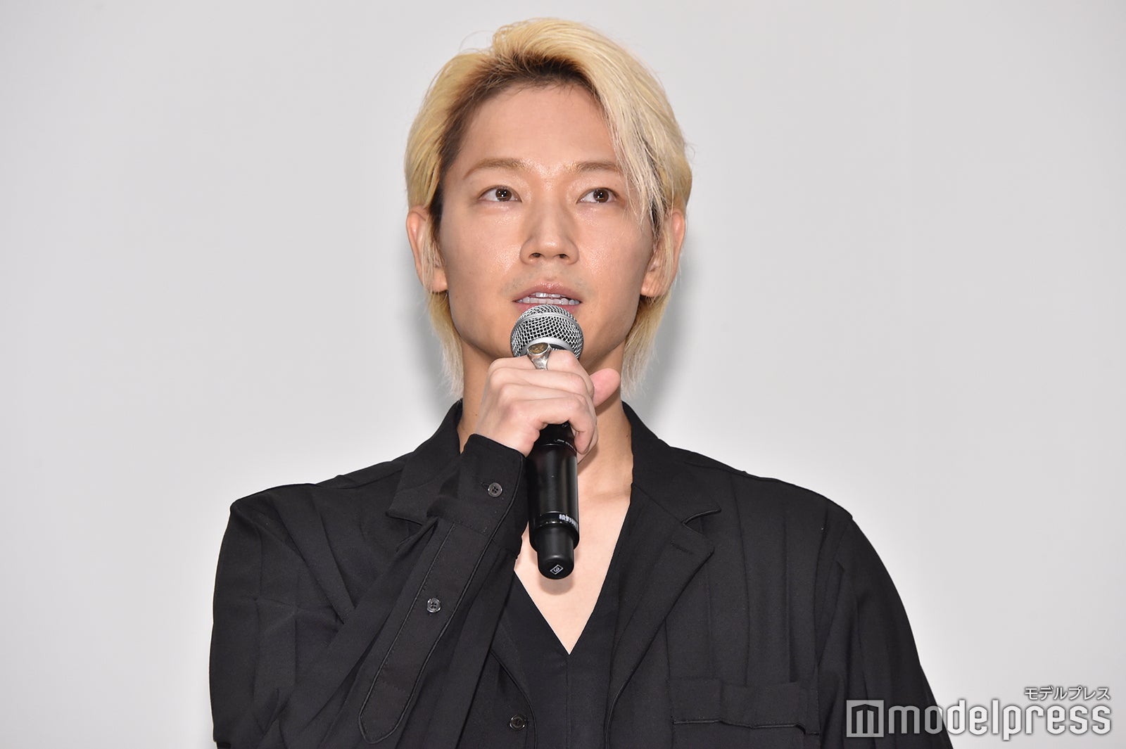 綾野剛（C）モデルプレス