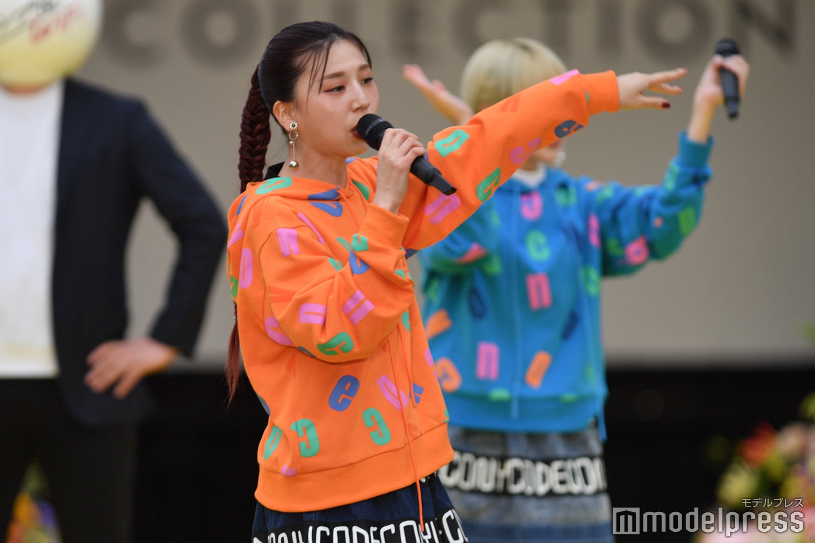 もにゅそで（C）モデルプレス