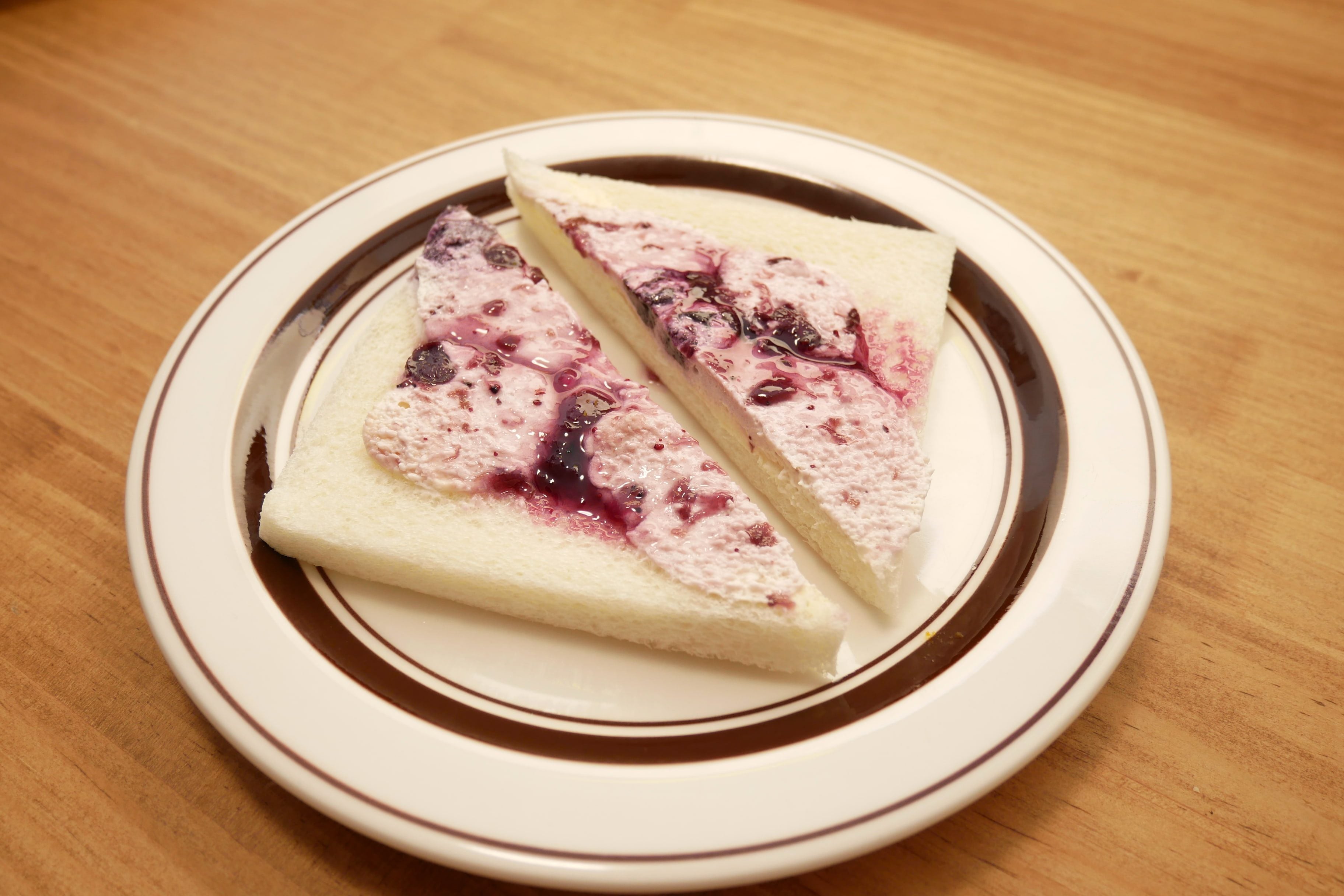 セブン-イレブン クリームチーズサンド