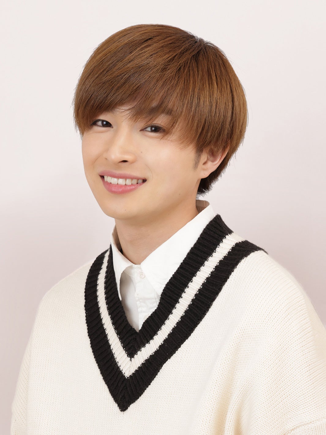 曽田陵介（C）「不幸くんはキスするしかない！」製作委員会・MBS