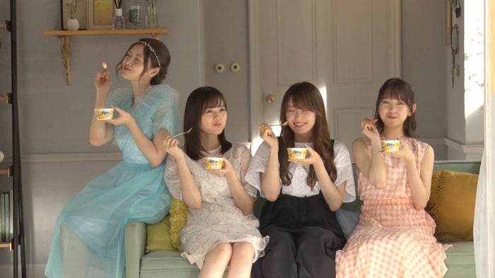 白石麻衣、生田絵梨花、高山一実、堀未央奈 (C)乃木坂46LLC