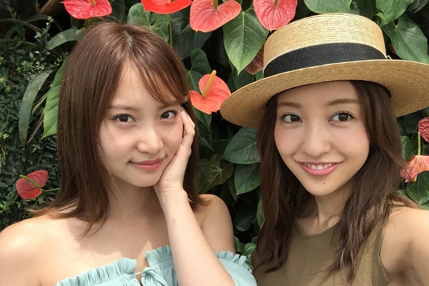 板野友美も素顔ではしゃぐ!永尾まりやとシンガポール2人旅で人気観光地を網羅