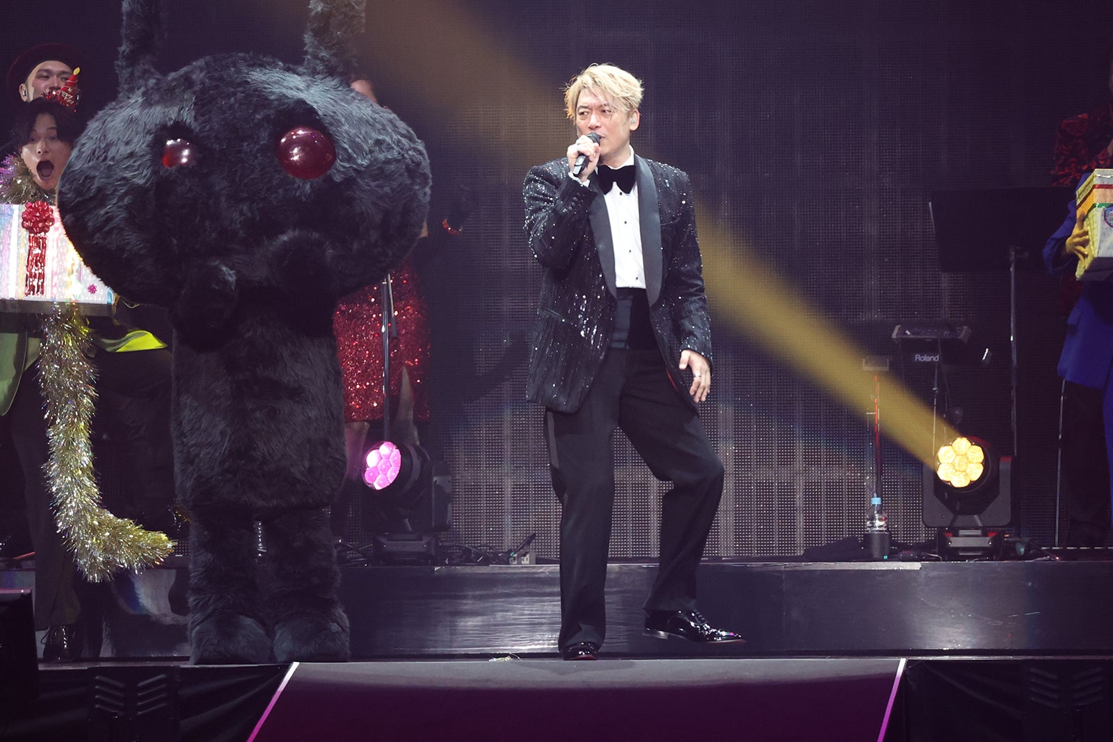 香取慎吾「Black Rabbit」ライブ写真（提供写真）