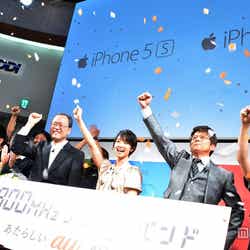 「iPhone 5s/iPhone 5c 発売イベント」/発売開始の瞬間
