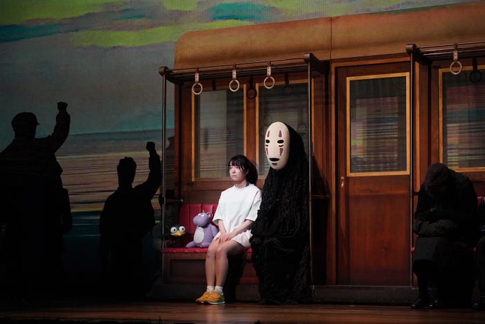 2023年舞台「千と千尋の神隠し」御園座公演 舞台写真(提供写真)