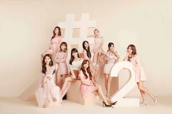 TWICE(提供画像)