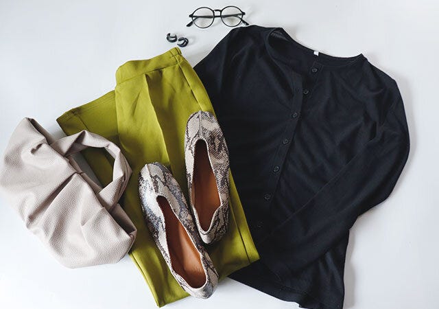 しまむら 黒トップス しまむら 黒トップス 500円