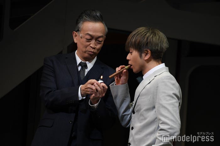 黒須洋嗣、増田貴久/ミュージカル「ハウ・トゥー・サクシード」フォトコール (C)モデルプレス