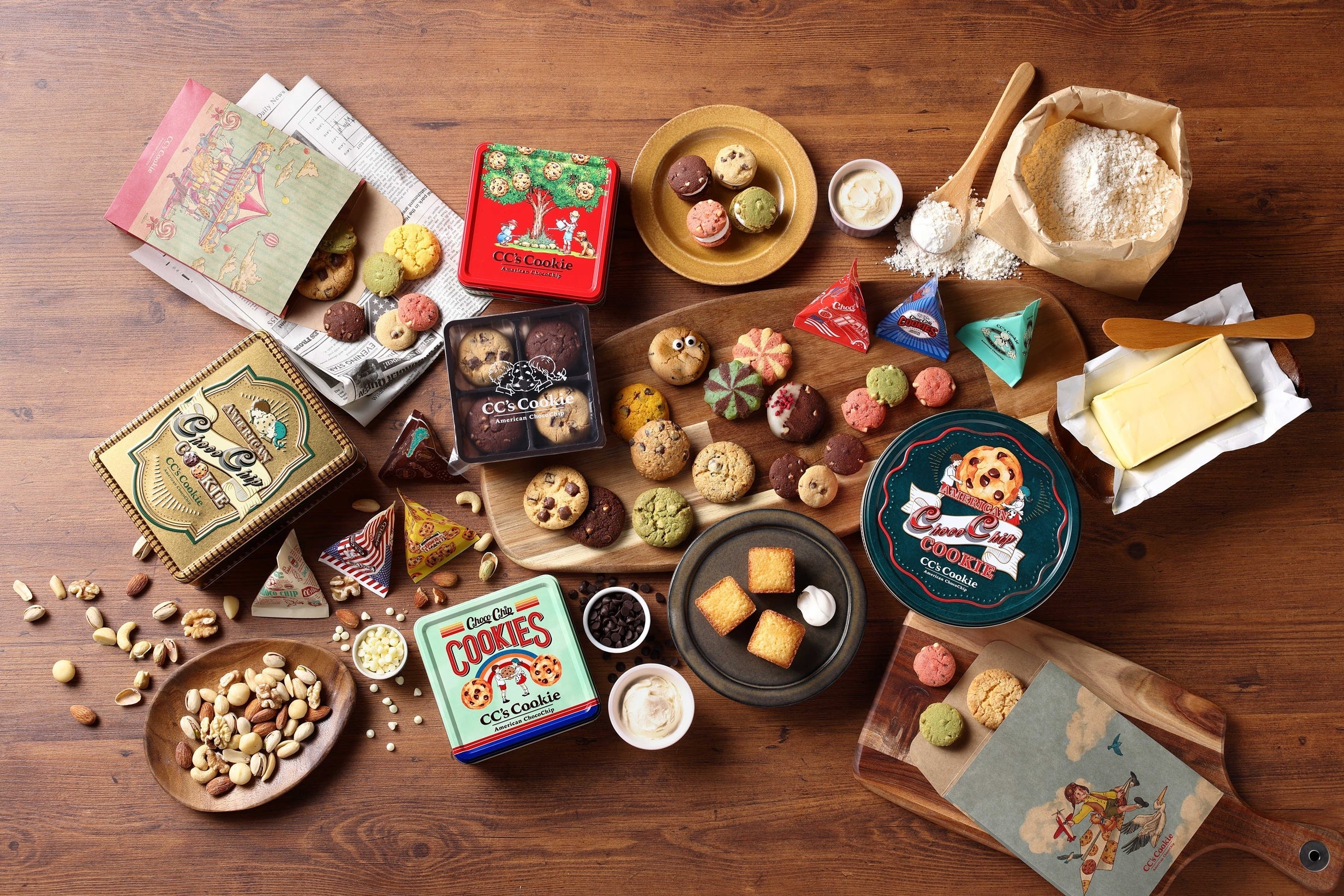 クッキー缶やアソートなど、チョコチップクッキーのギフトが充実　※画像提供／CC