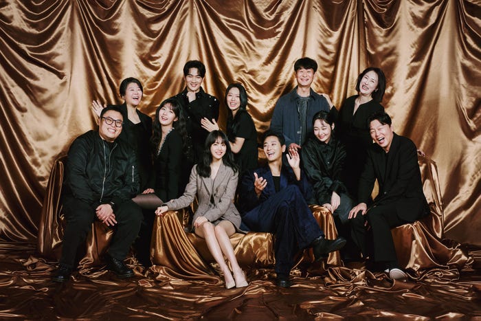 「照明店の客人たち」(C)2024 Disney and its related entities