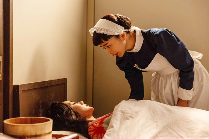 村上穂乃佳、見上愛「風、薫る」第49話(C)NHK