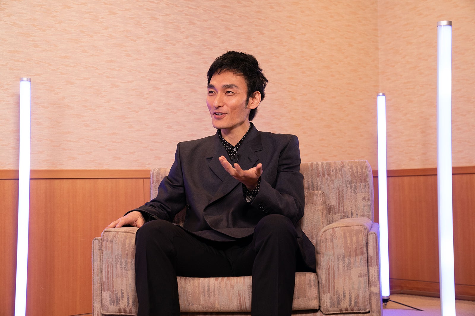 草なぎ剛（C）NHK