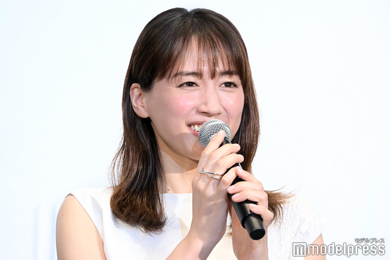 綾瀬はるか （C）モデルプレス