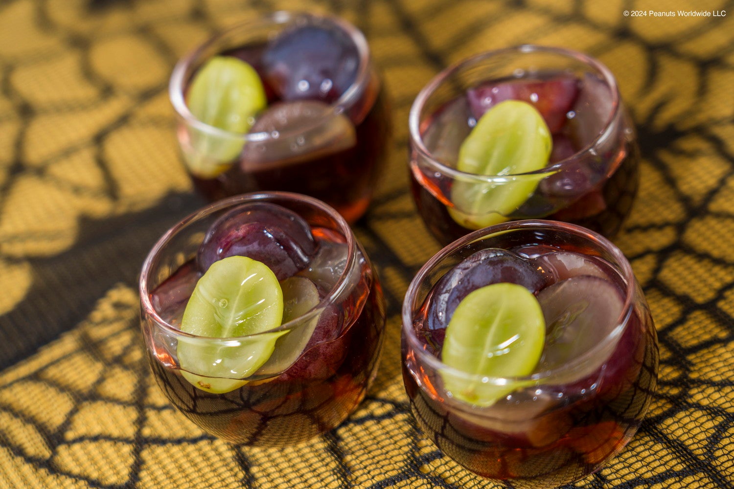 SNOOPY’s Spoooooky Halloween Party／提供画像