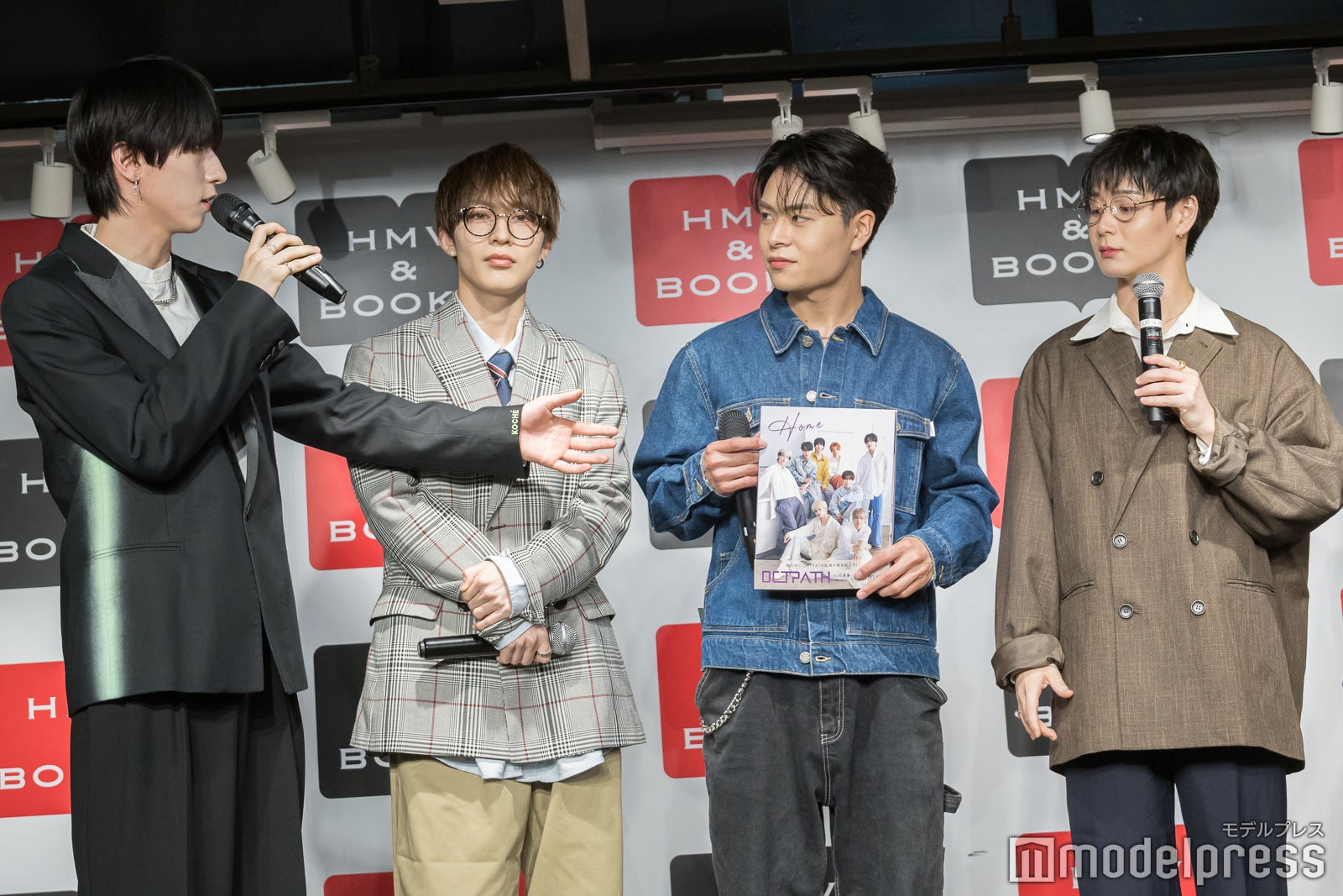 （左から）四谷真佑、高橋わたる、海帆、太田駿静（C）モデルプレス