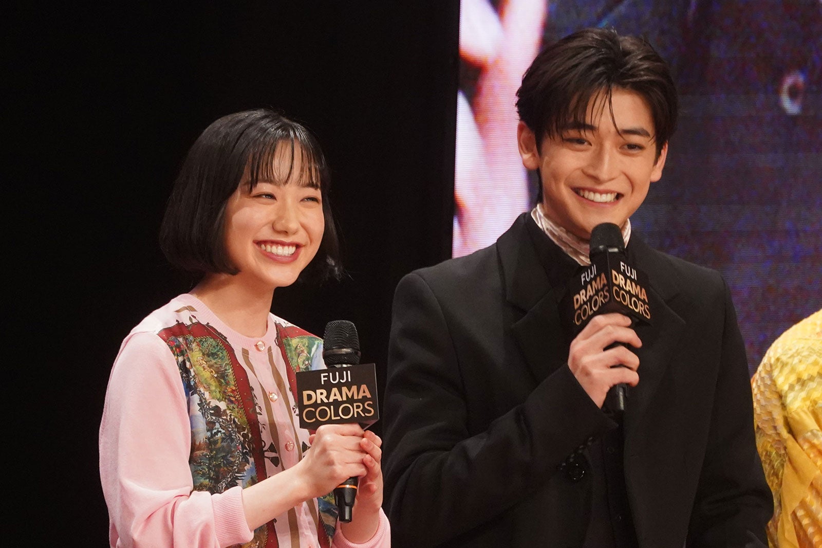 芦田愛菜、高橋文哉（C）フジテレビ