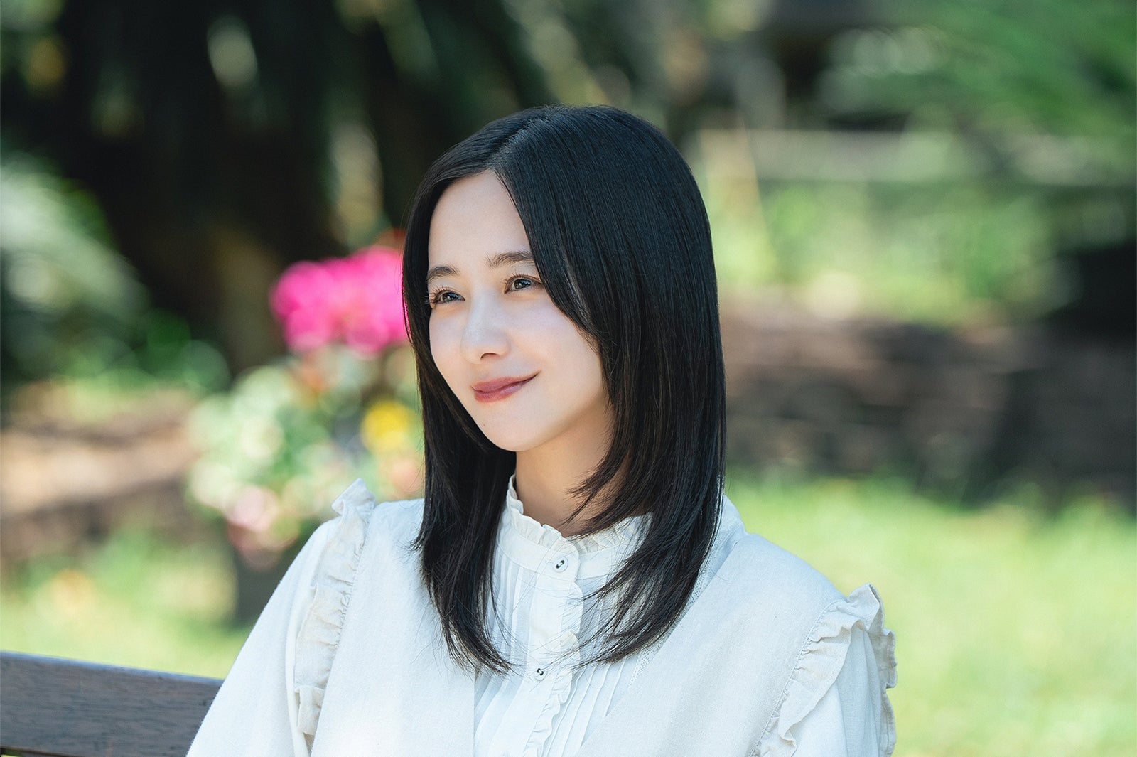 堀田真由「一次元の挿し木」第10話（C）読売テレビ・日本テレビ